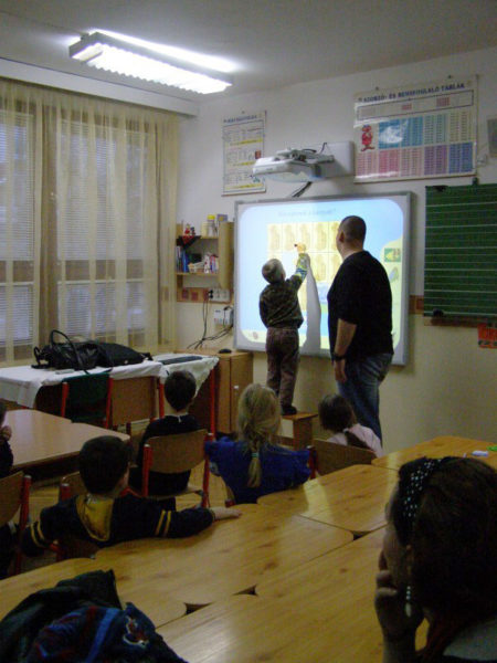 Székács József Evangélikus Iskola (fotó: http://szekacs.lutheran.hu/iskola/)