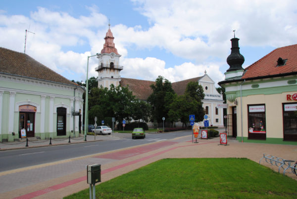 Evangélikus templom, Győry Vilmos tér